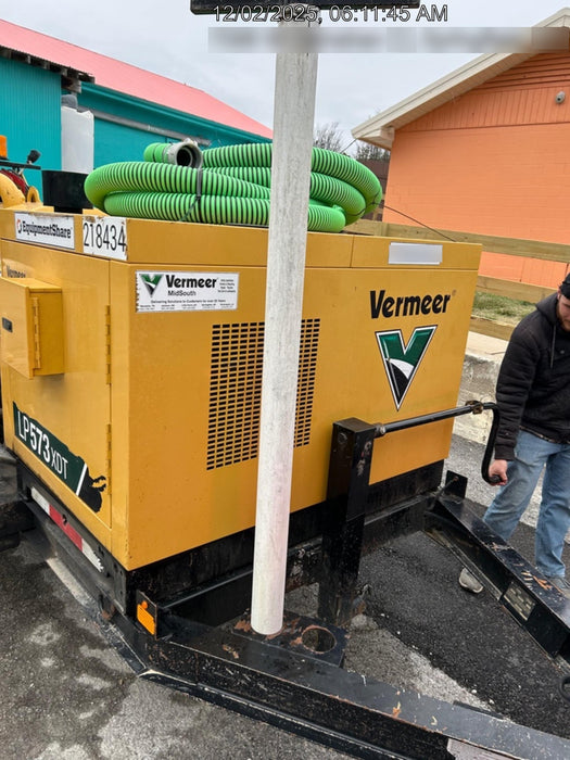 2022 VAC-TRON LP573XDT