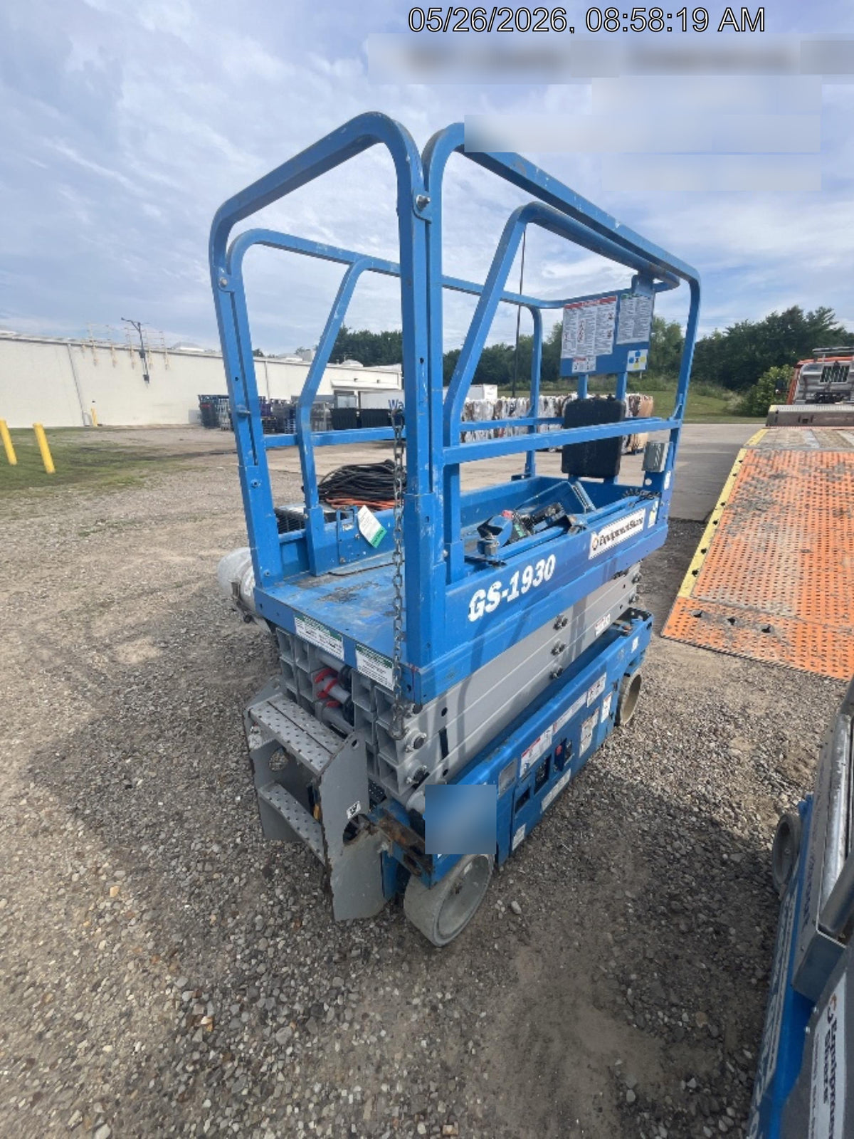 2019 Genie GS-1930 Fixed rails with chain Entry