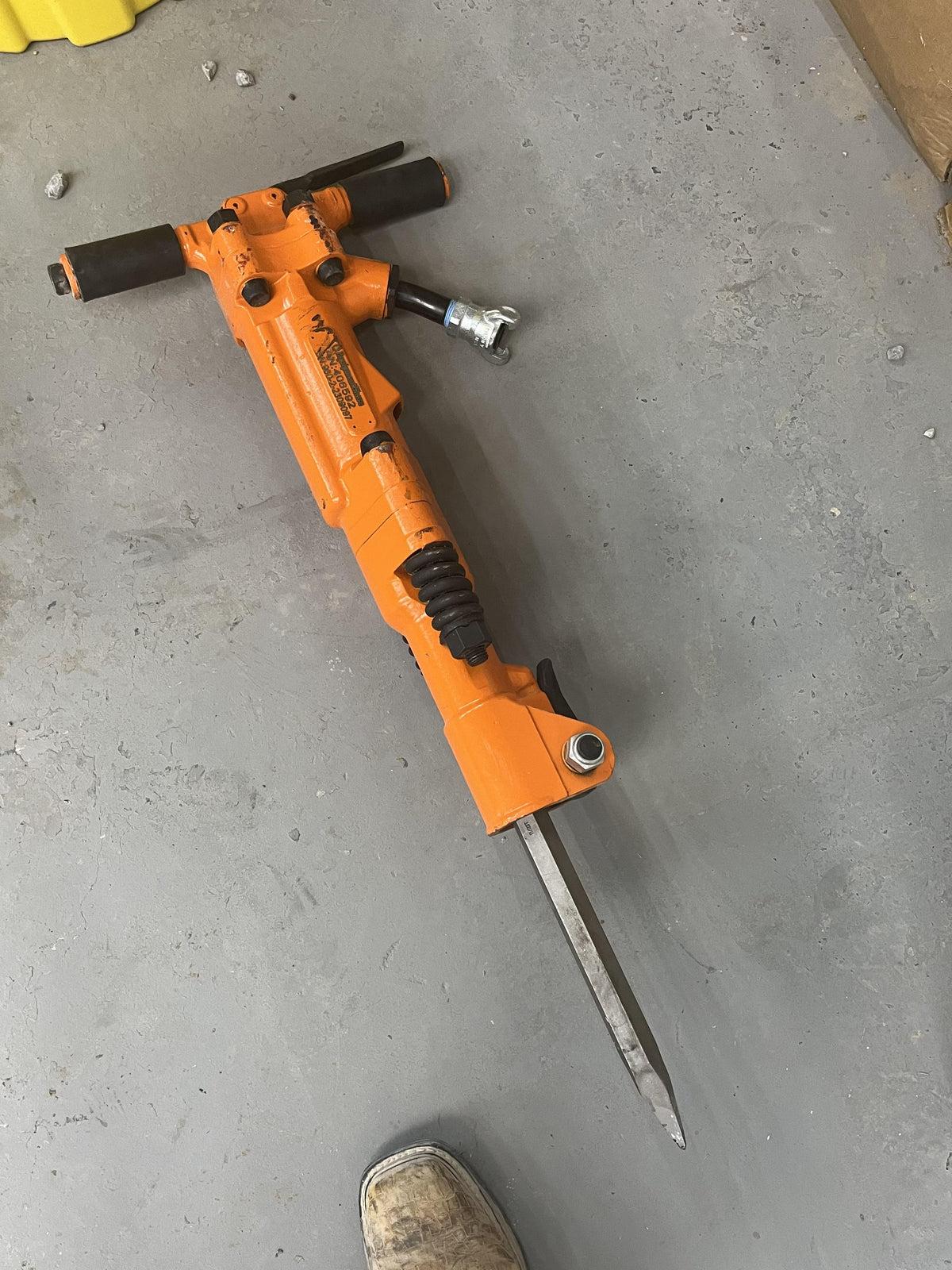 2024 MICHIGAN PNEUMATIC ES-TPB60-118-TRACKER