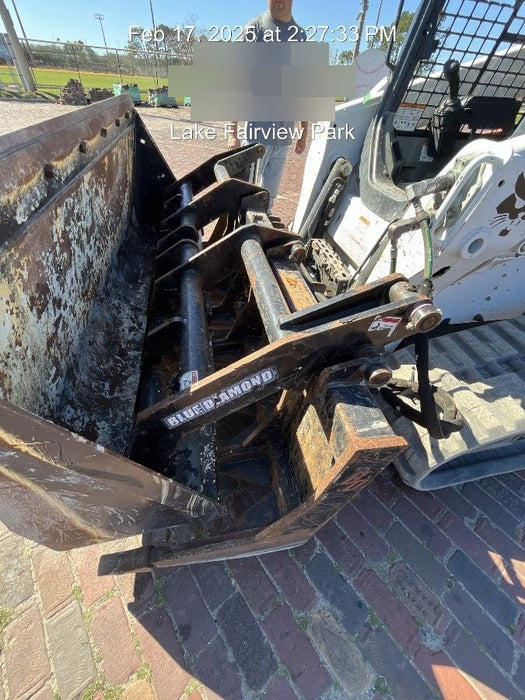 2022 BLUE DIAMOND 106525