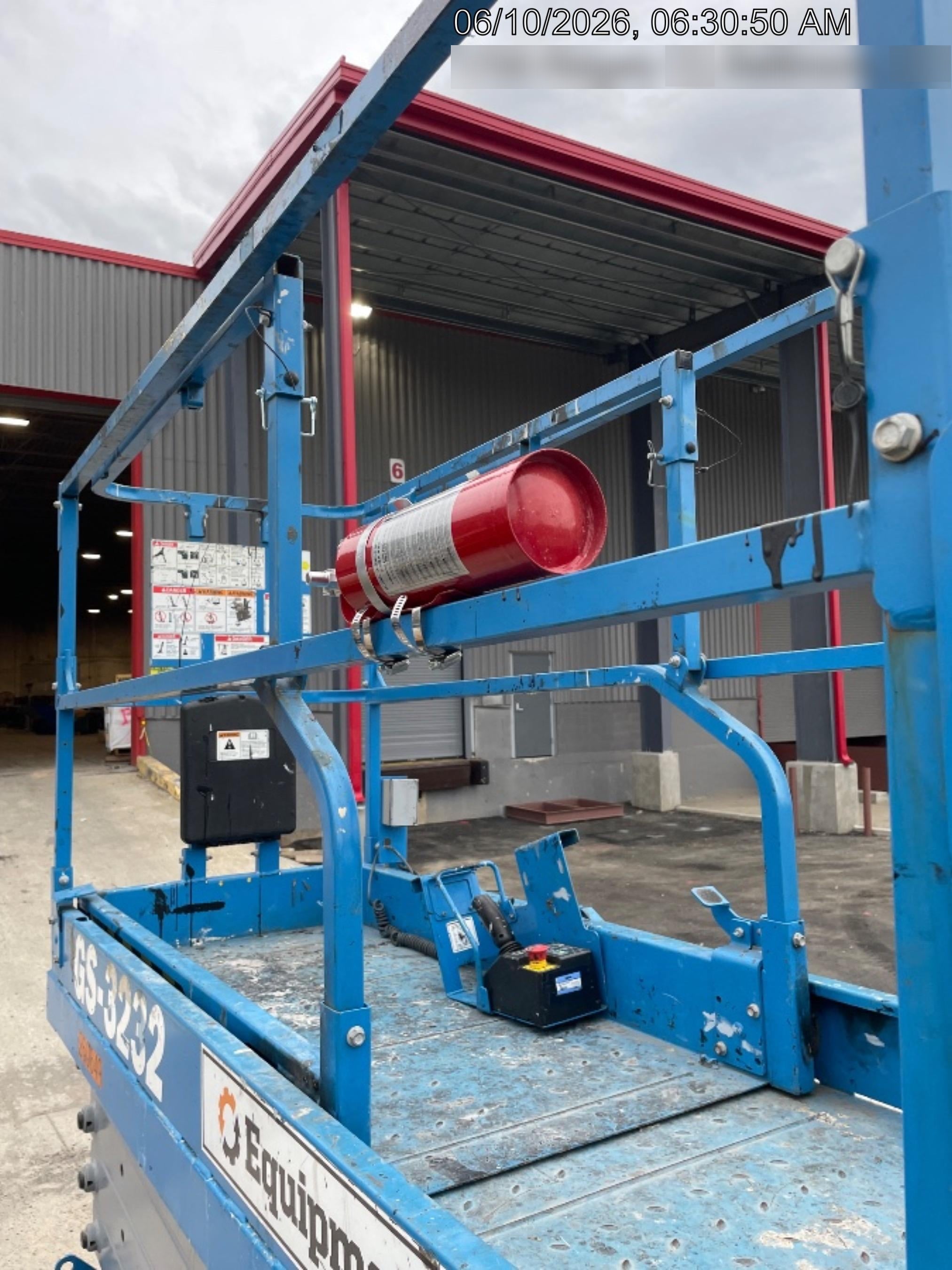 2022 GENIE GS-3232