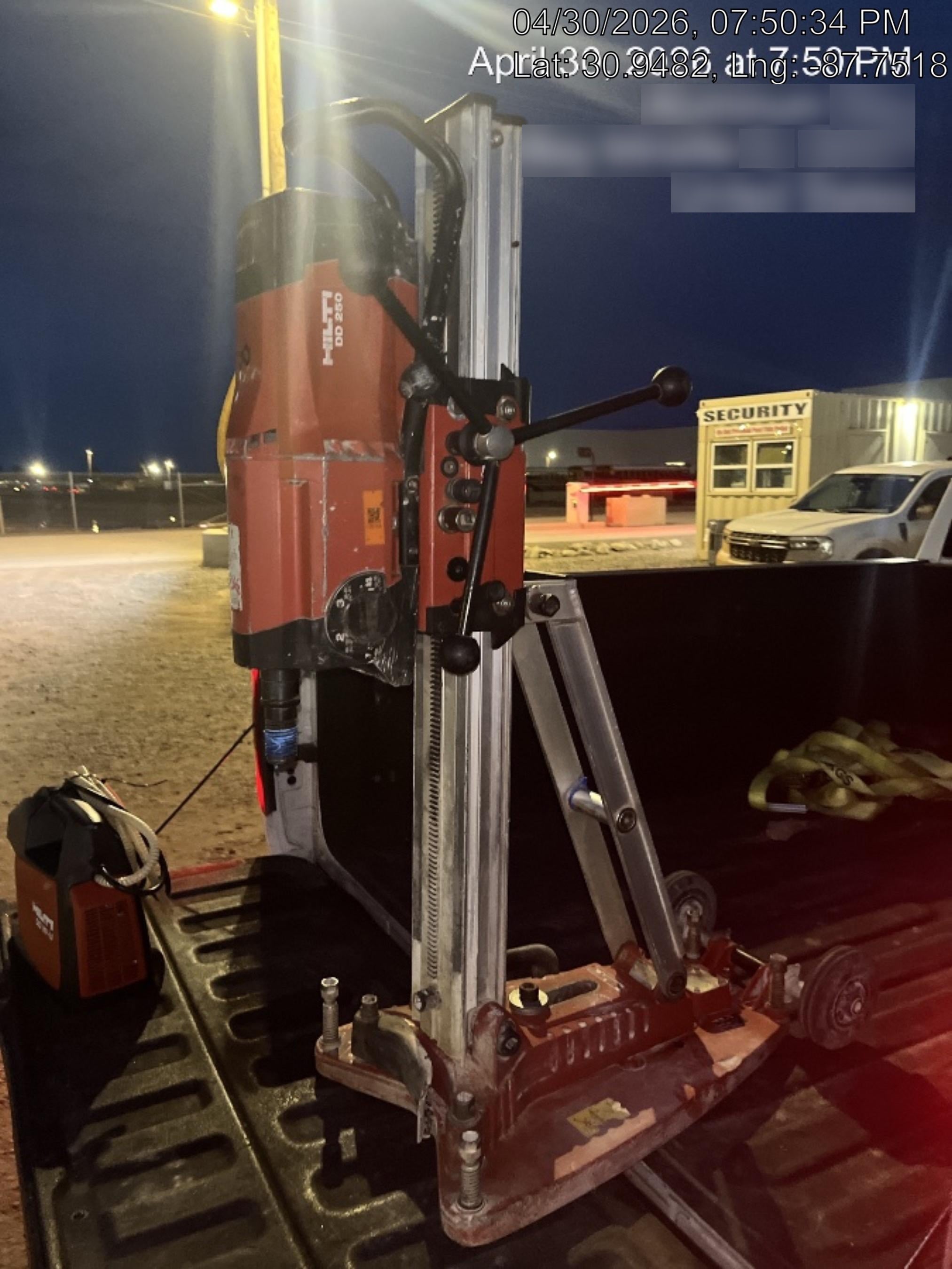 2021 HILTI DD250E