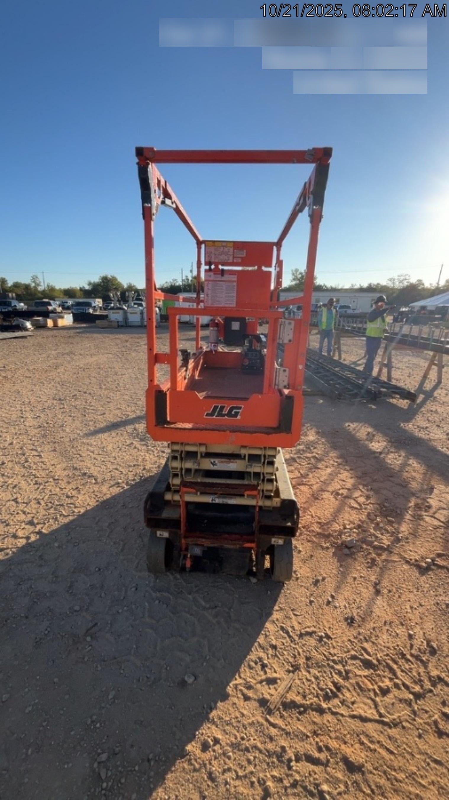 2022 JLG ES1932