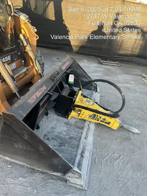 2025 TAKEUCHI 76" Smooth Bucket - Takeuchi