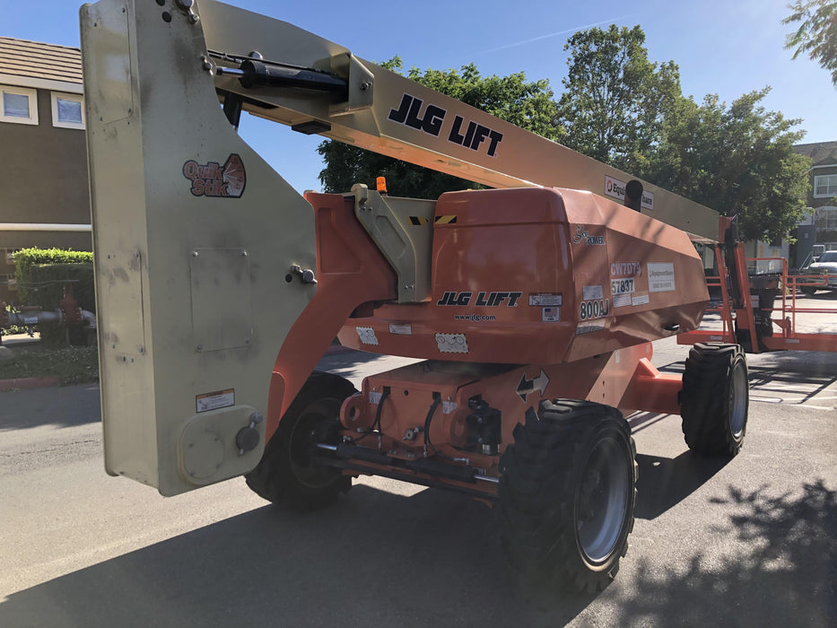 2020 JLG 800AJ