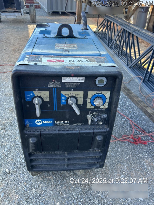 2020 Miller Electric BOBCAT 250 951600 PKG-250 amp Propane Welder, Standard w/Running Gear, Bracket, Hose w/None