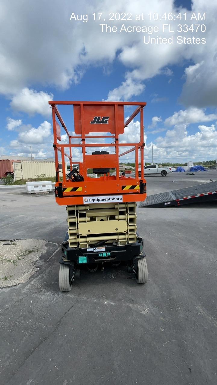 2022 JLG R3246