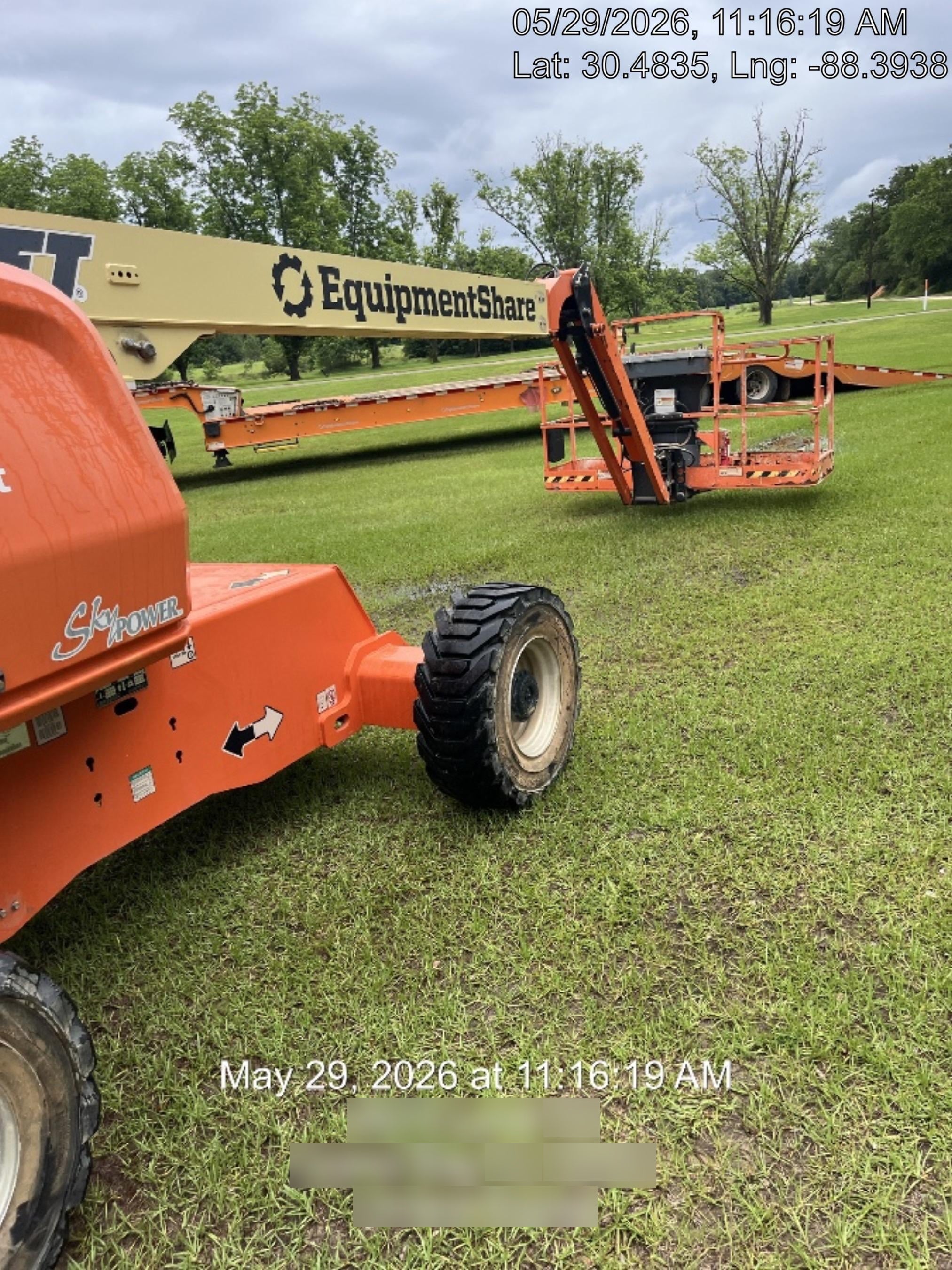 2023 JLG 460SJ
