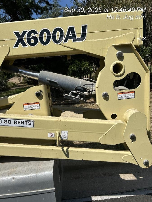 2019 JLG X600AJ