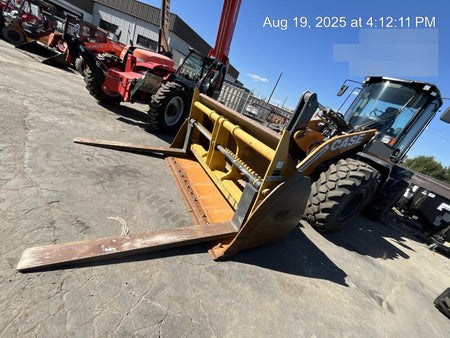 2022 CASE 721G