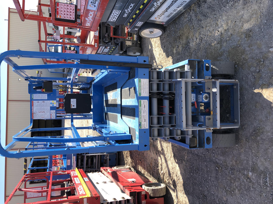 2019 Genie GS-1930 Fixed rails with chain Entry