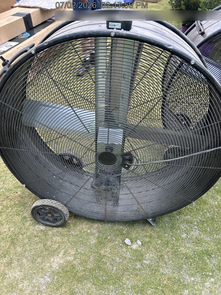 2022 COMMERCIAL ELECTRIC 42" BD Barrel Fan