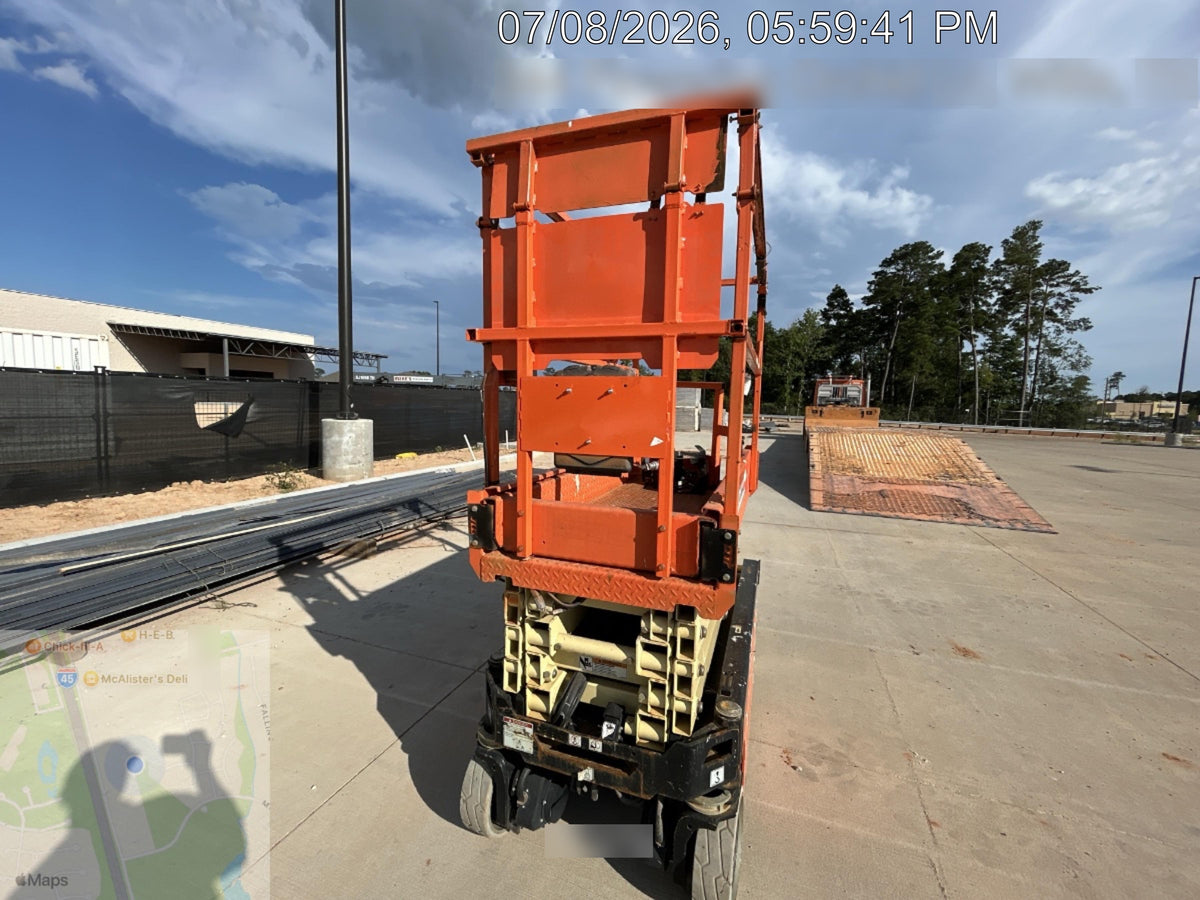 2022 JLG ES1932