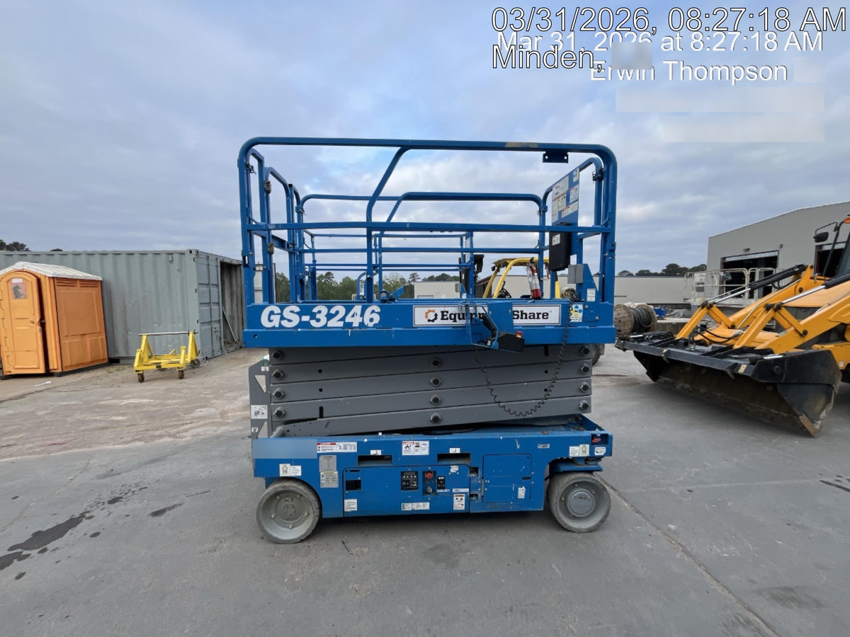 2022 GENIE GS-3246