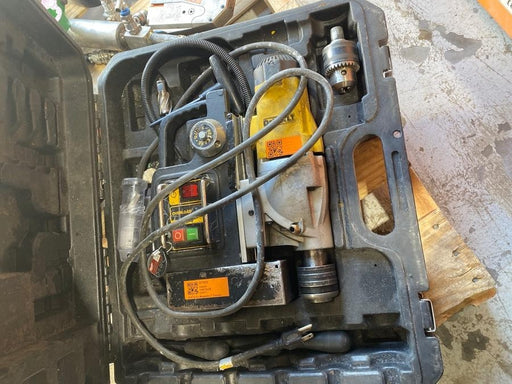 2022 DEWALT DWE1622K