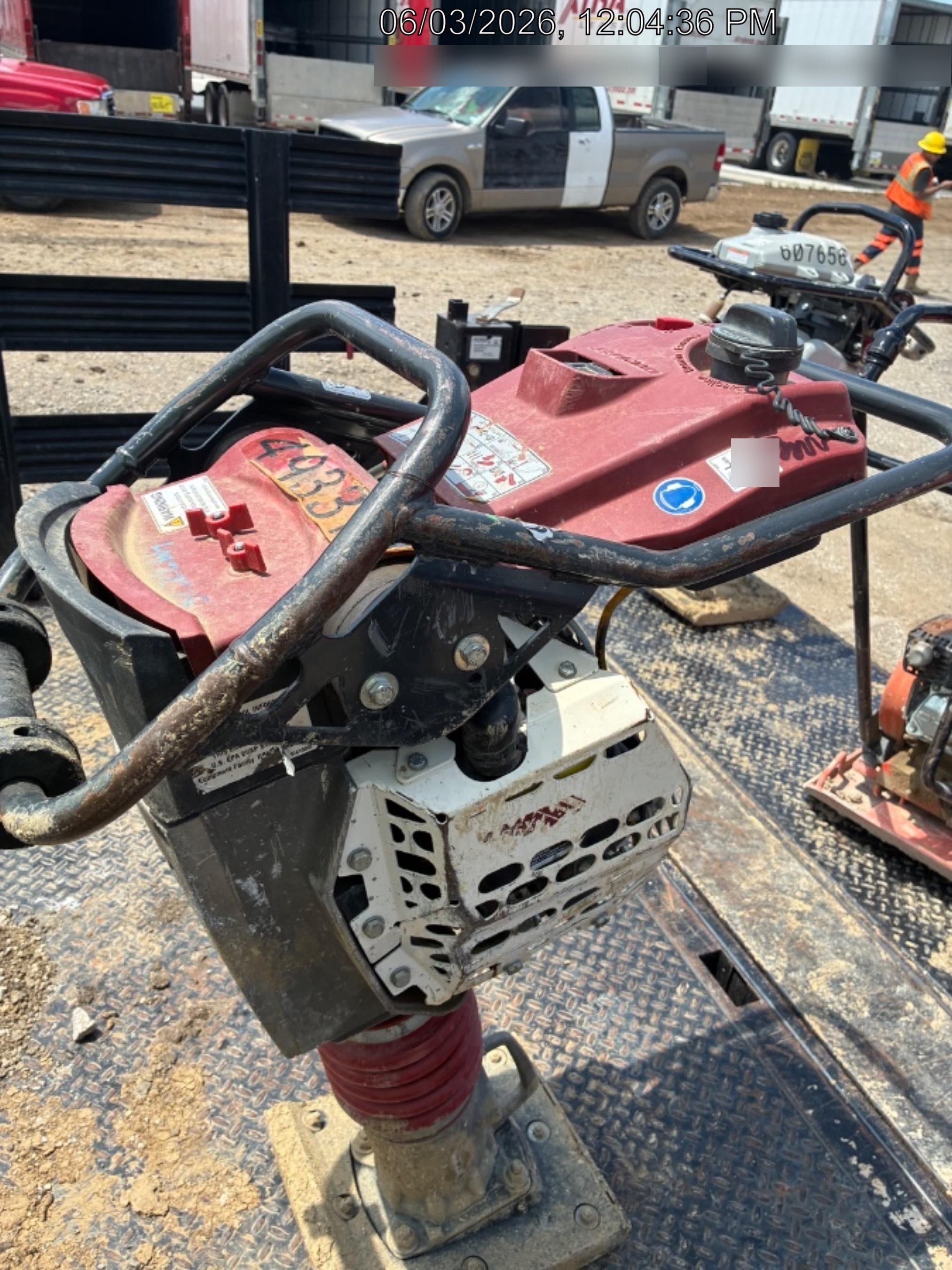2025 DYNAPAC DR6X