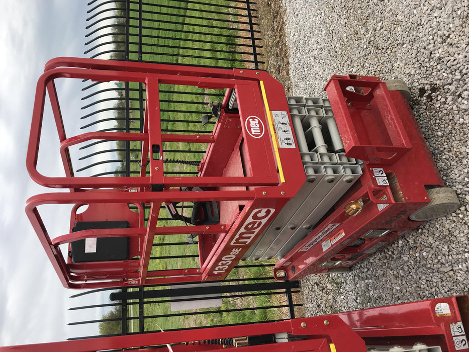 2019 MEC 1330SE Standard Options