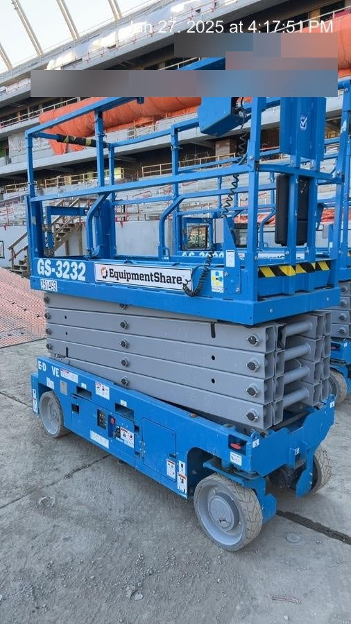 2022 GENIE GS-3232
