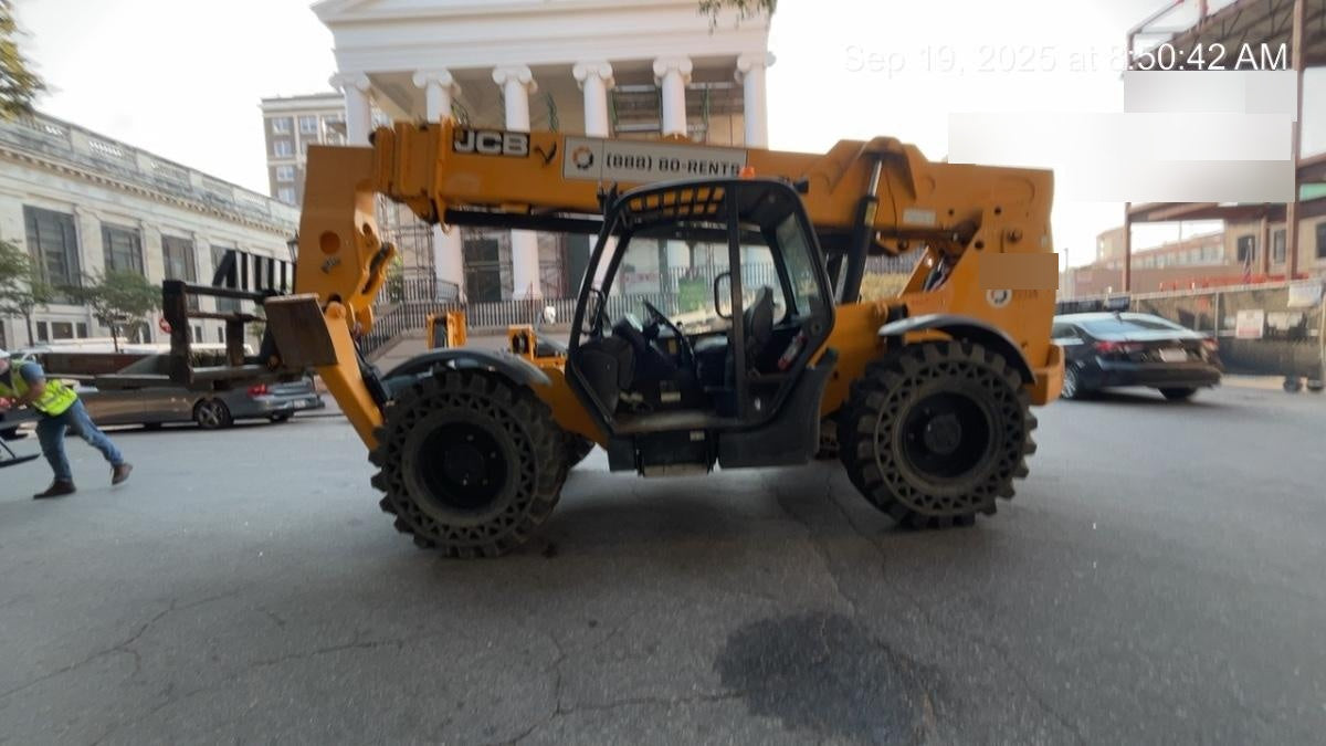 2020 JCB 510-56
