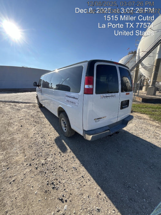 2025 CHEVROLET Express Van - Rental