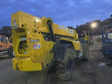 2022 JCB 510-56