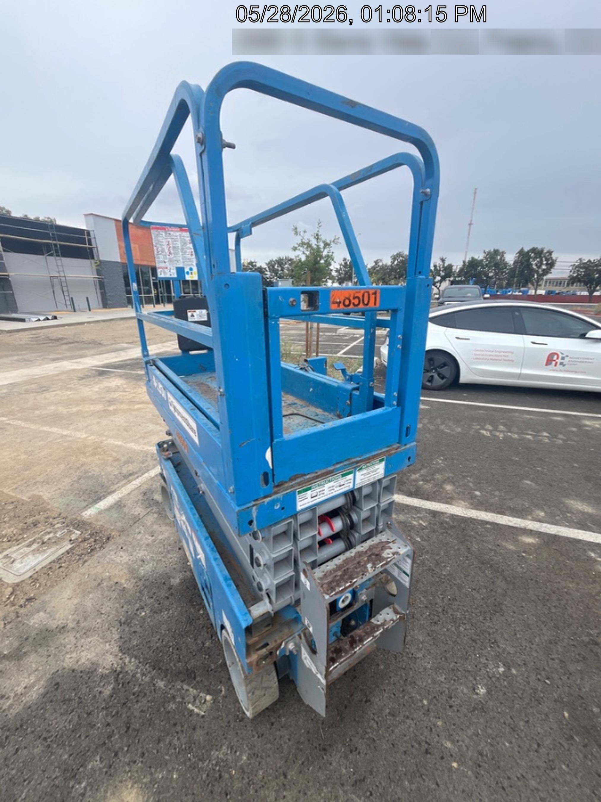 2019 Genie GS-1930 Half Height Swing Gate, 800W Inverter