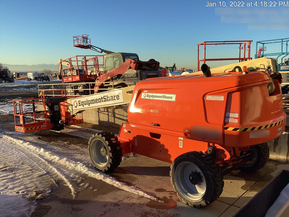 2021 JLG 600S