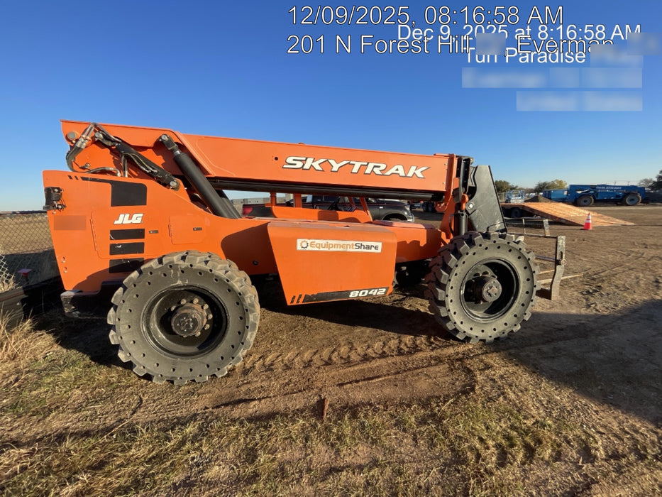 2018 SKYTRAK 8042