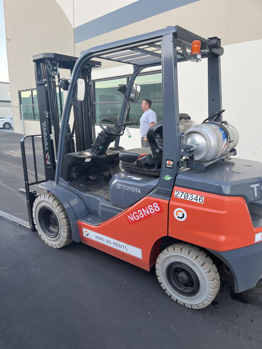 2022 TOYOTA 50-8FGU25