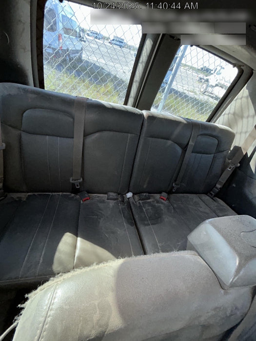 2023 CHEVROLET Express Van - Rental