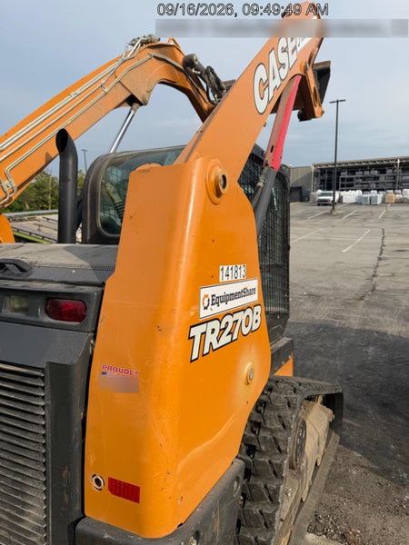 2021 CASE TR270B