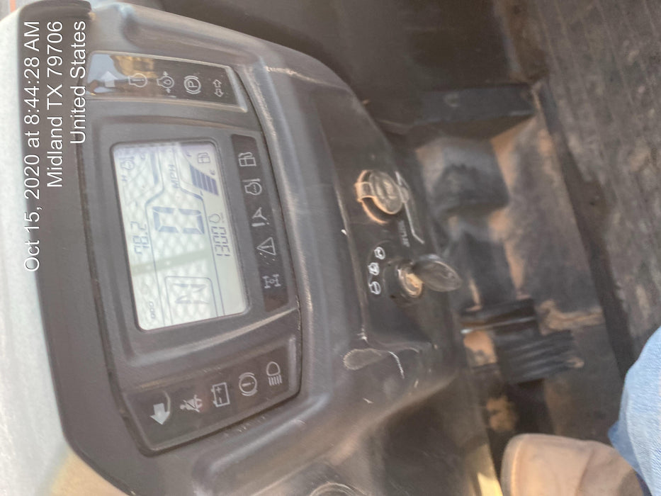 2019 Kubota RTV-XG850WL-H 4wd Utility Cart, Gas, 2 Seat, LED Strobe, Windshield Tempered Glass, Plastic Canopy, Wire Harness Kit, Backup Alarm