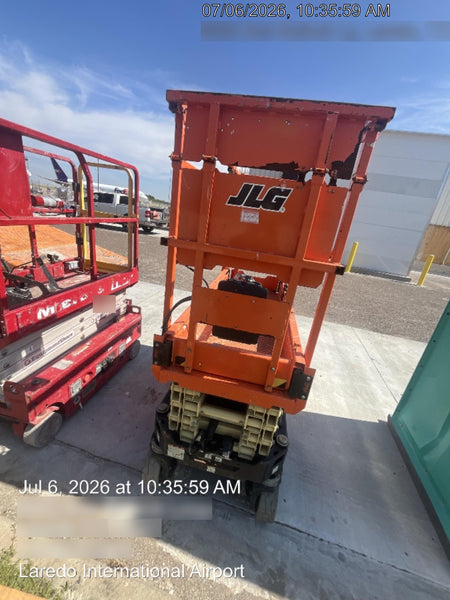 2021 JLG ES1932