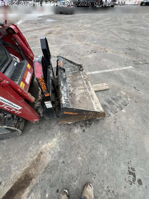 2021 TAKEUCHI 48" Pallet Forks - Takeuchi