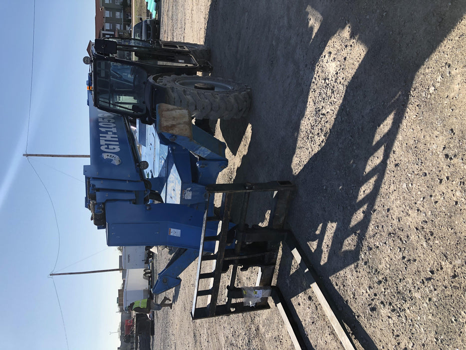 2019 Genie GTH-1056 Cab/Heat/AC, FF Tires, LED Work Lights, Beacon 60" QA Carriage, 60" Forks