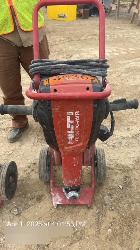 2021 HILTI TE 3000-AVR