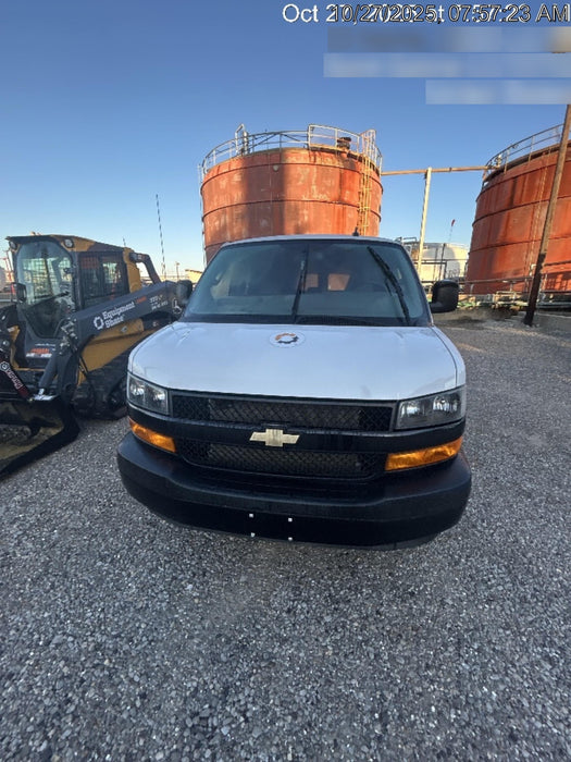 2023 CHEVROLET Express Van - Rental