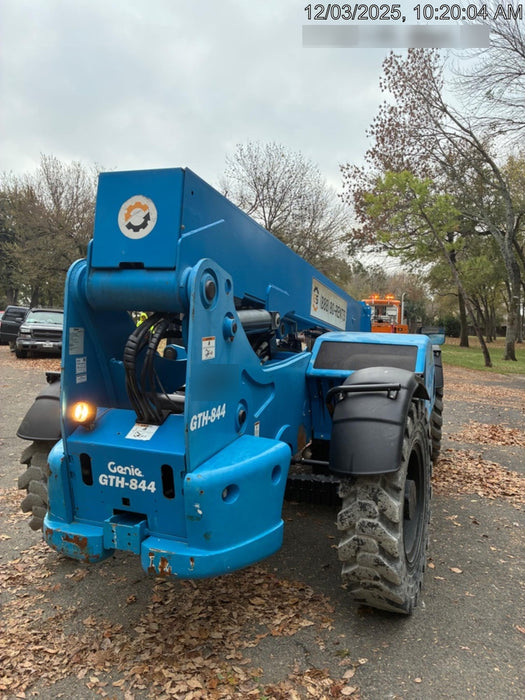 2018 GENIE GTH-844