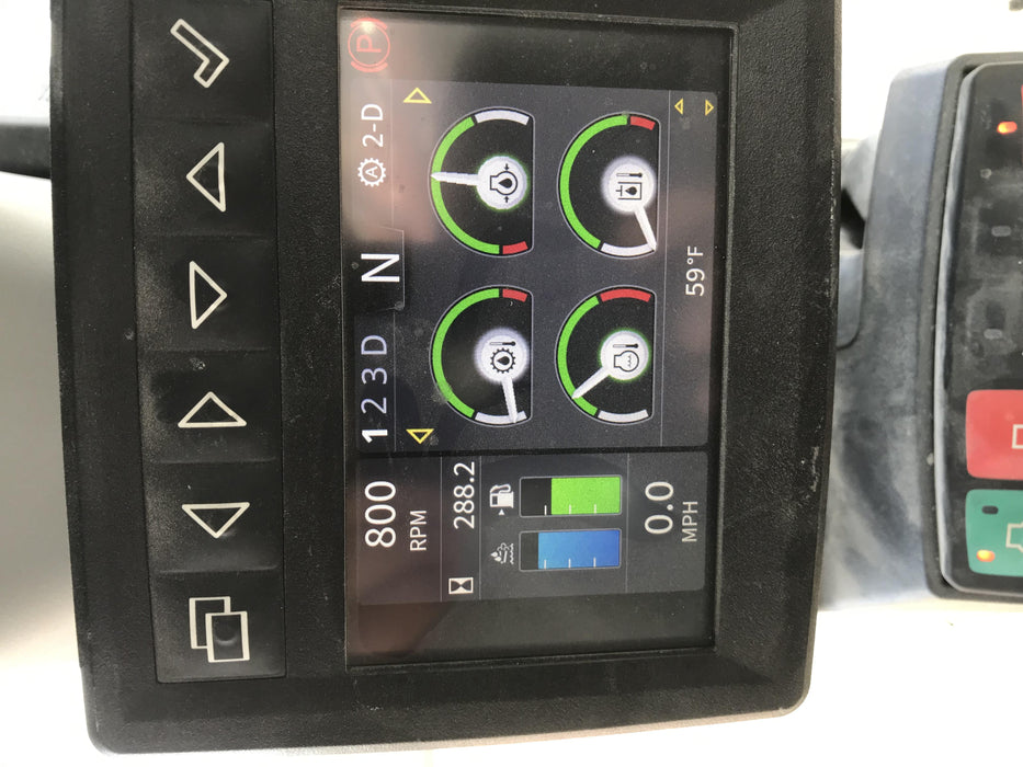 2019 John Deere 524L Cab/Heat/AIR, 3rd Function Hydraulics, Hydraulic JRB QC 2.75 Yd. Bucket, 60" Carriage/72" Forks