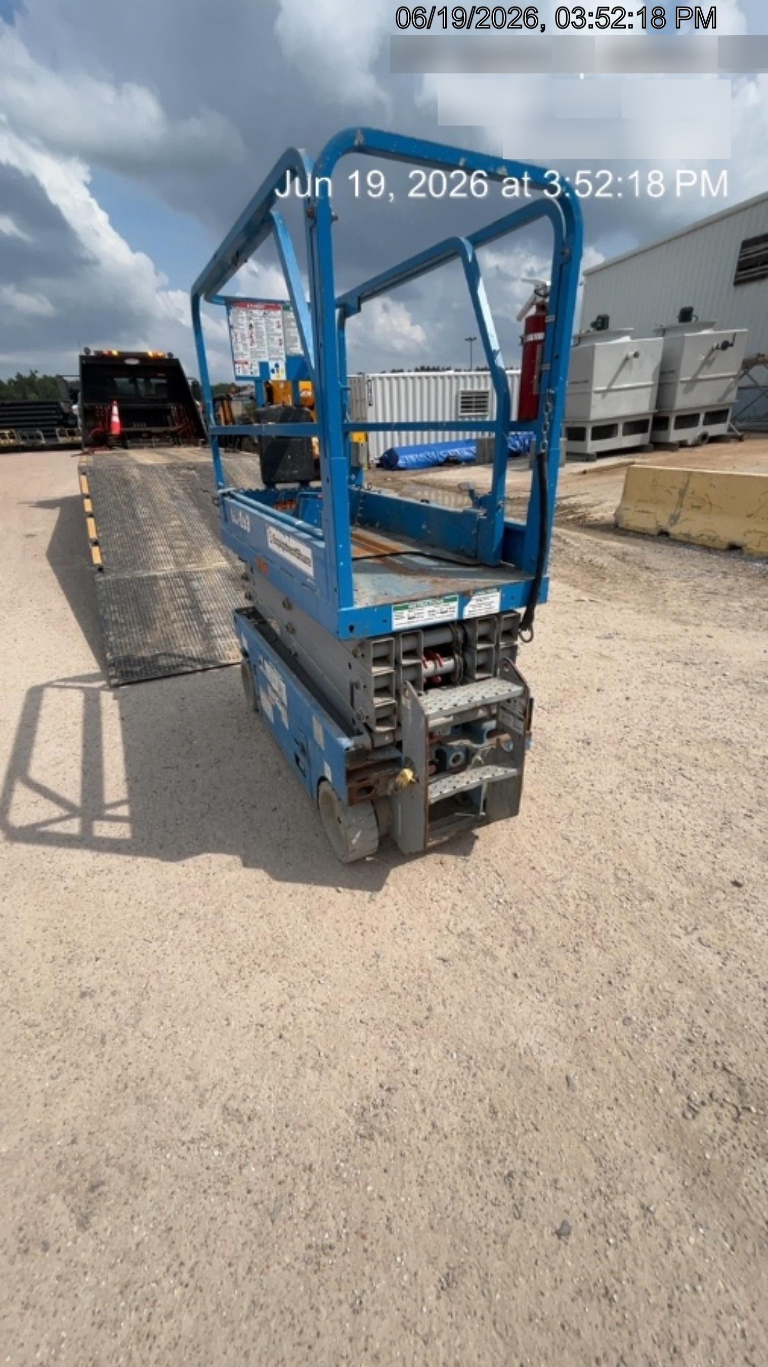 2020 Genie GS-1930 Fixed rails with chain entry gate - Pre A92.20