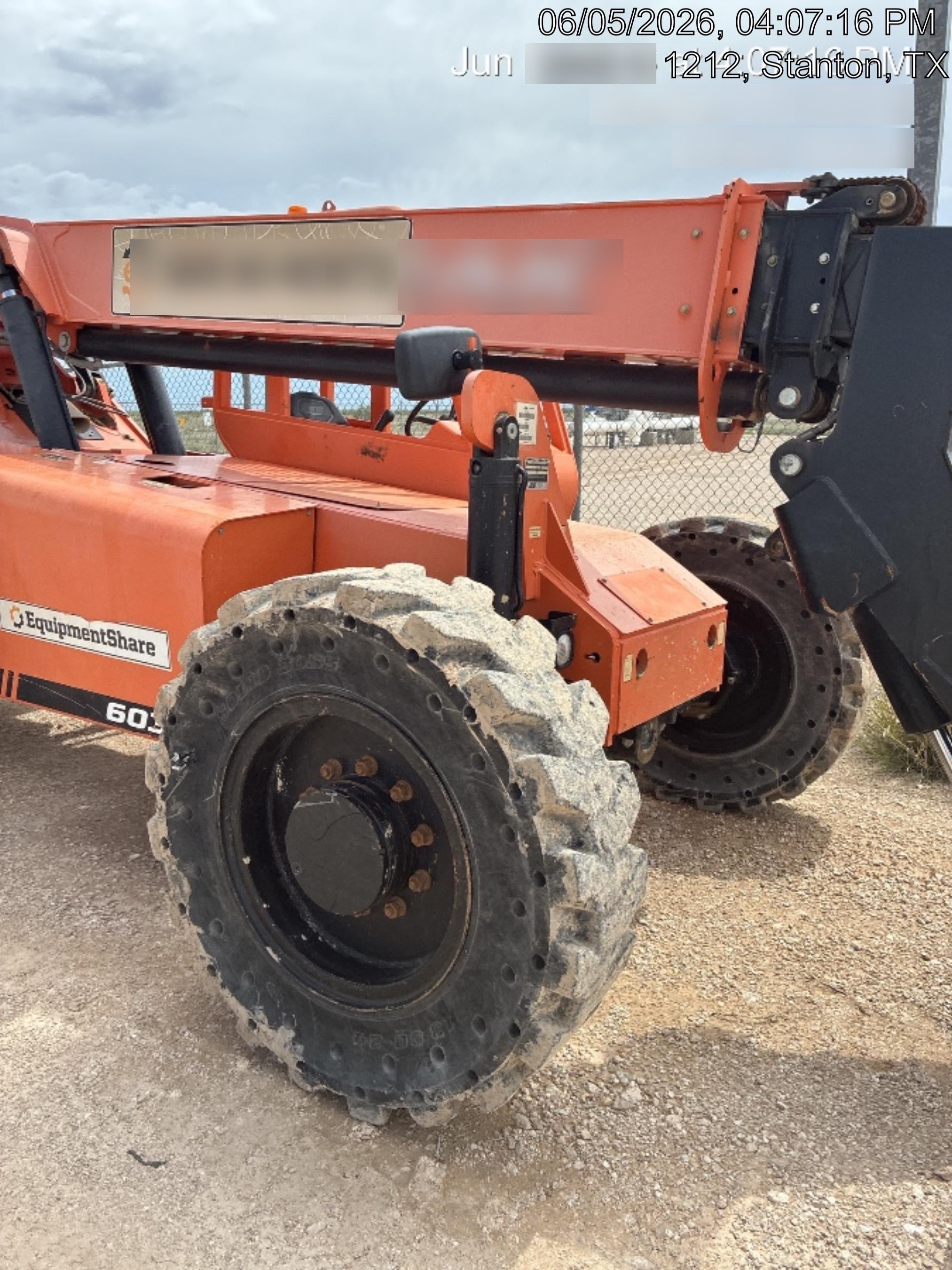 2018 Skytrak 6036 Skytrak 6036 , Canopy, 74hp Engine, Carriage 60", Forks 48" ,Worklights, Beacon, Pneumatic Tires, Freight