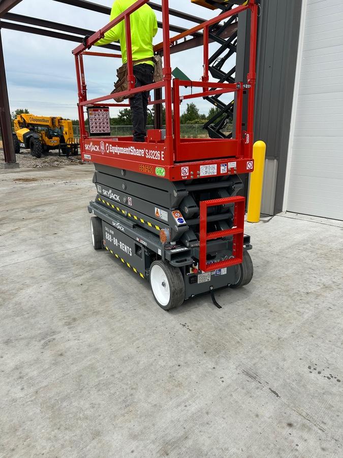 2025 SKYJACK SJ3226
