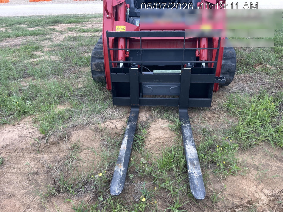 2026 ARROW MATERIAL HANDLING 48" Pallet Forks - Arrow