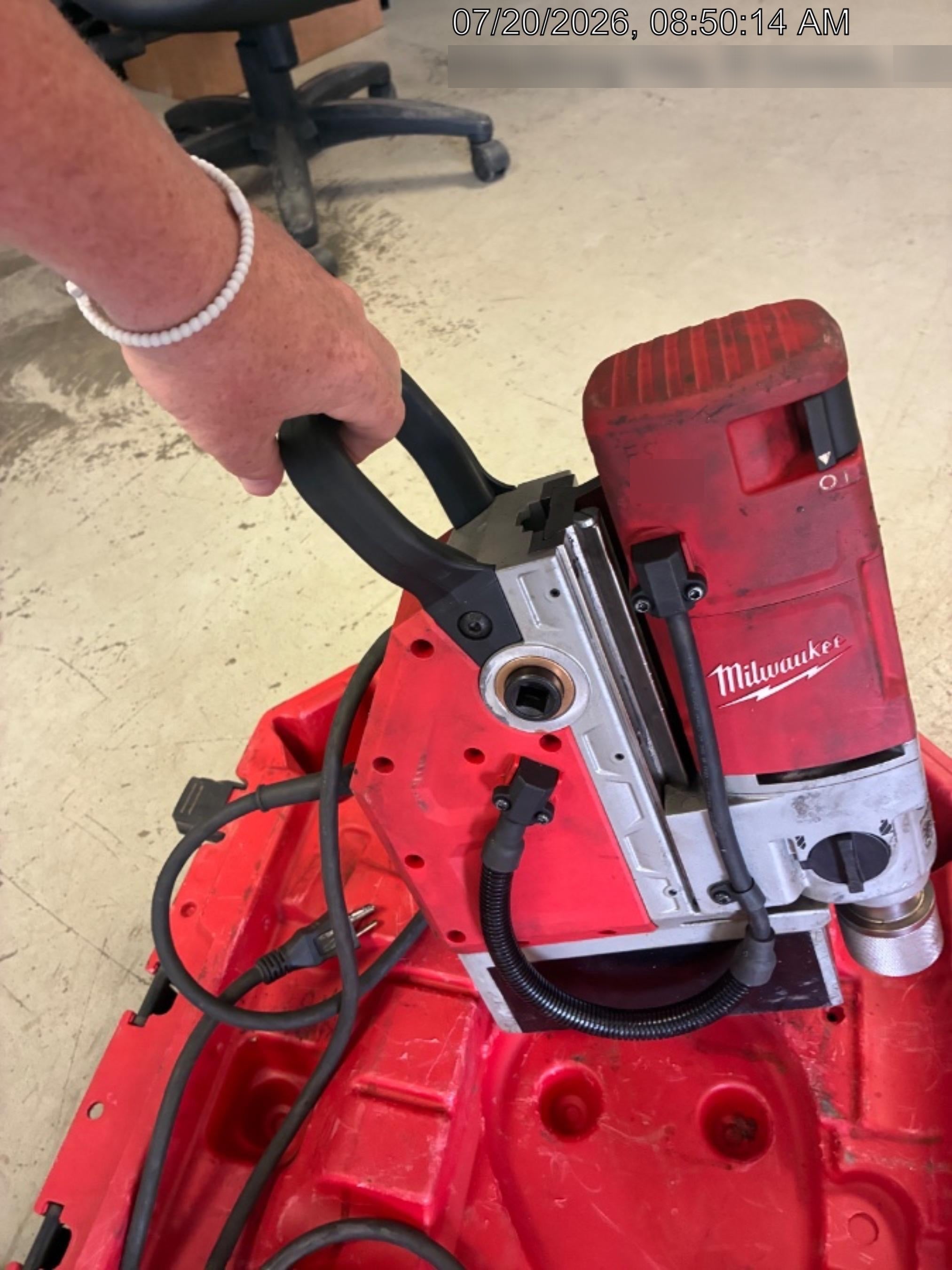 2021 MILWAUKEE 4272-21