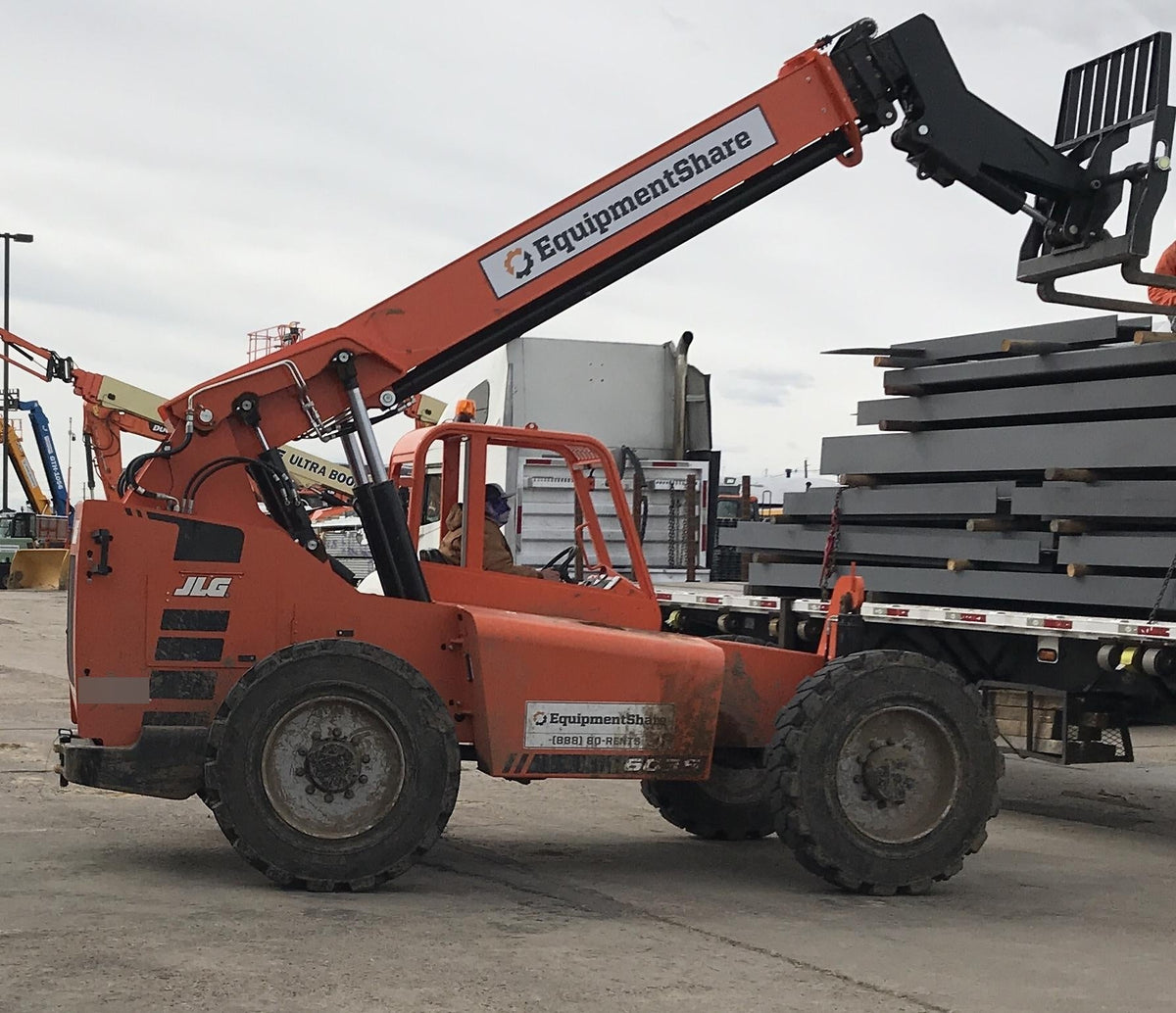 2019 Skytrak 6036 Canopy, Solid Tires, LED Work Lights, Beacon 50" Carriage, 48" Pallet Forks