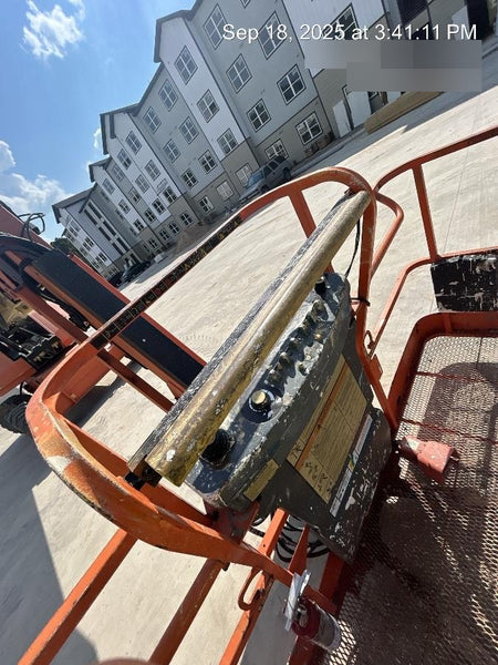 2019 JLG 660SJ