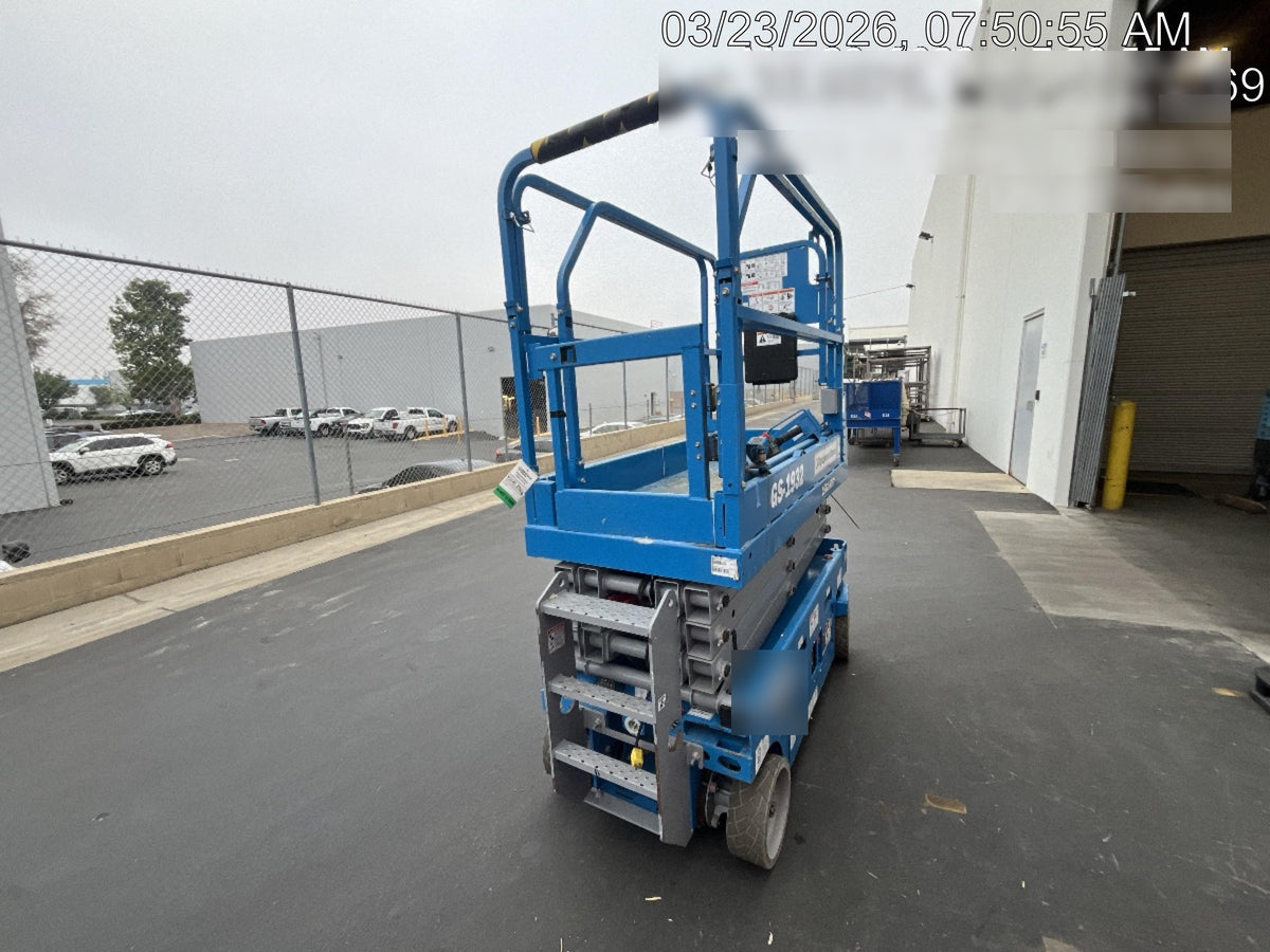 2024 JCB S1932E