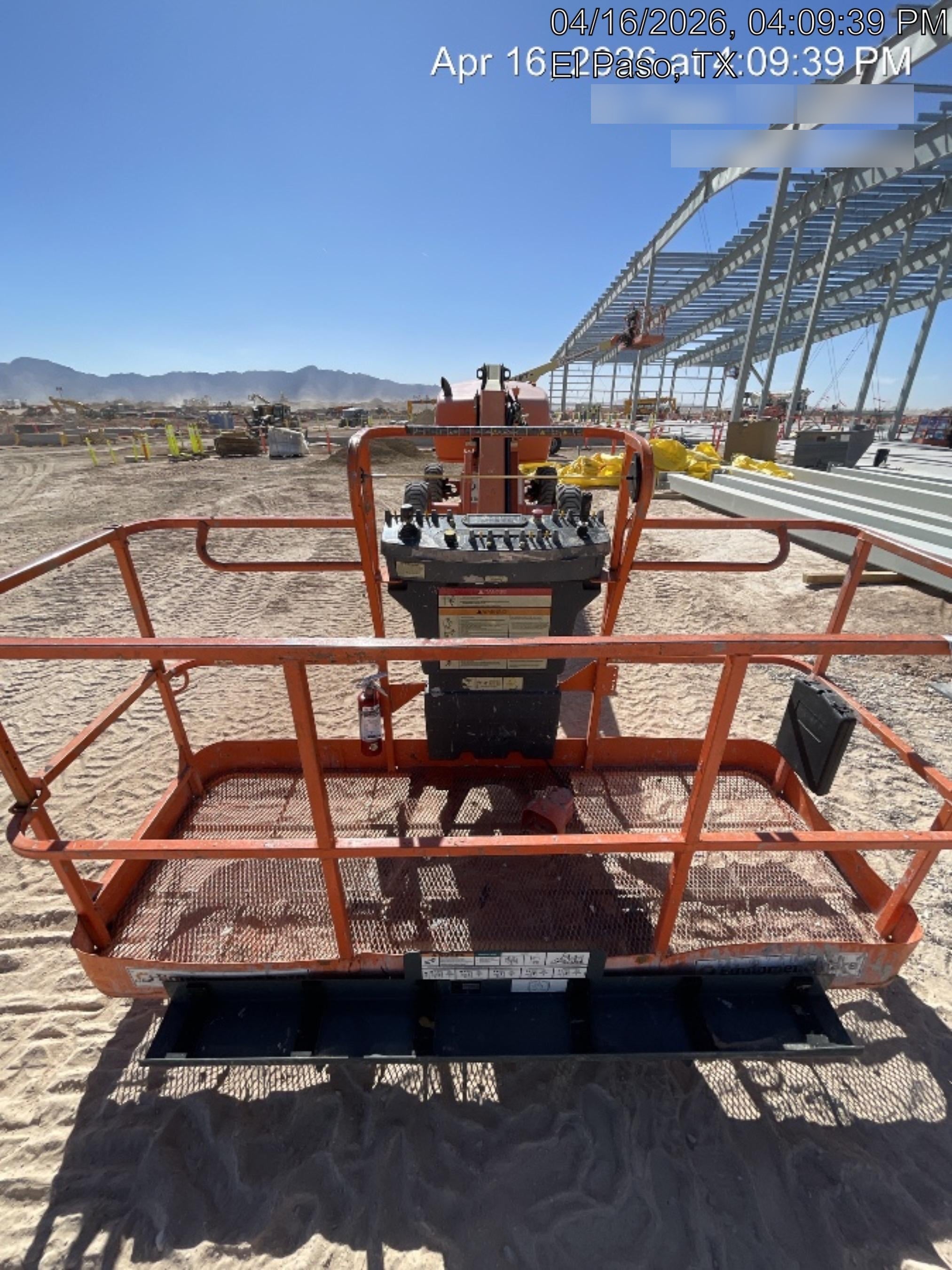 2019 JLG 460SJ