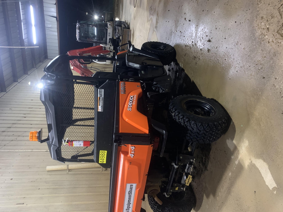 2019 Kubota RTV-XG850WL-H 4wd Utility Cart, Gas, 2 Seat, LED Strobe, Windshield Tempered Glass, Plastic Canopy, Wire Harness Kit, Backup Alarm