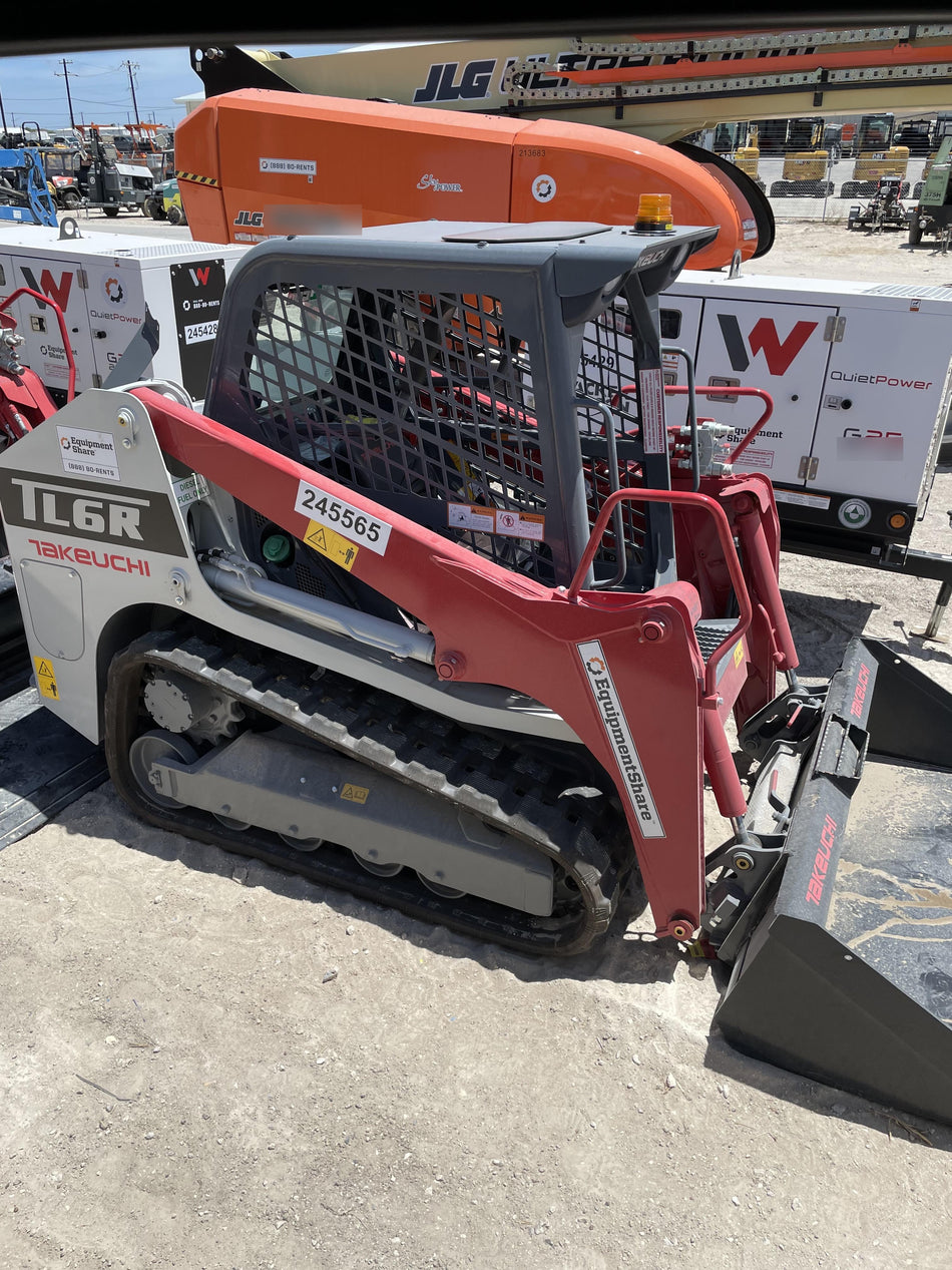 2022 TAKEUCHI TL6R